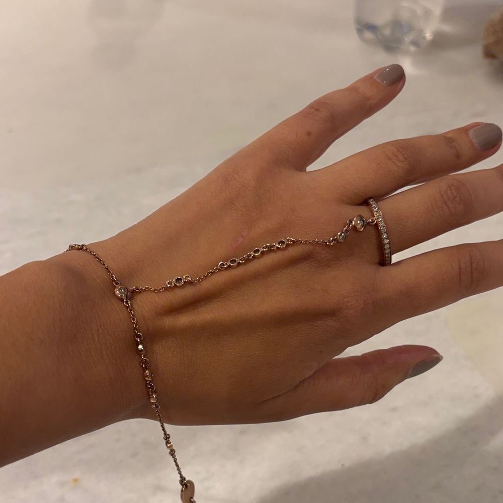 Elegant Rose Gold Hand Chain Bracelet